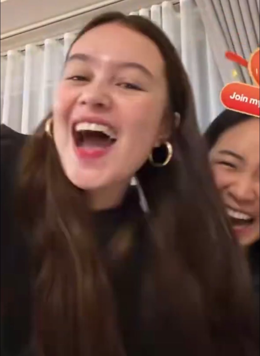 wavevianne's tweet photo. capkrys magkasama?? capkrys overnight?? capkrys nakahoodie?? capkrys layag?? capkrys umahon sa putikan?? capkrys capkrys?? #capkrys https://t.co/uIedywl28K