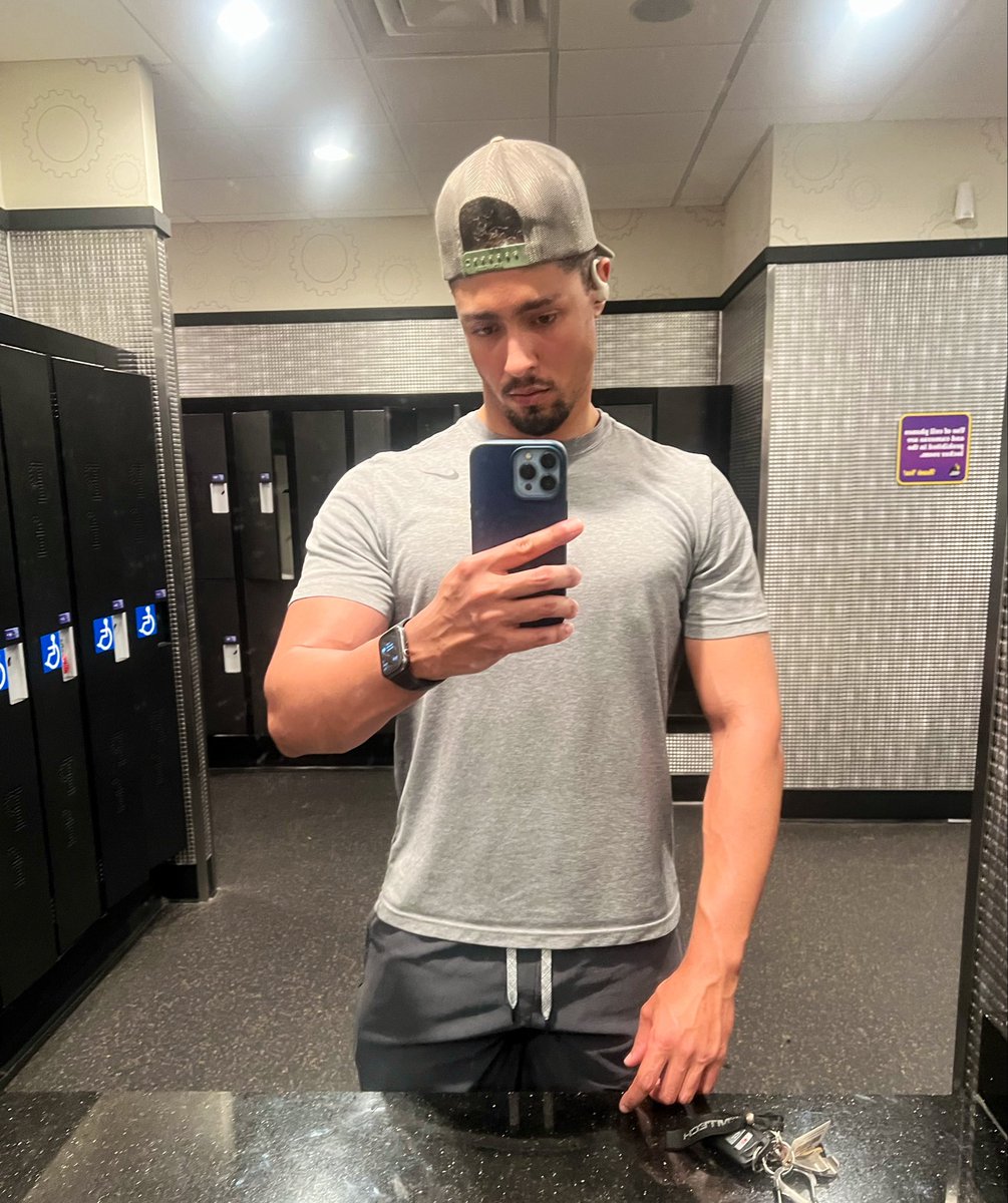 colton ☾⋆⁺⋆ ☁︎ tweet media