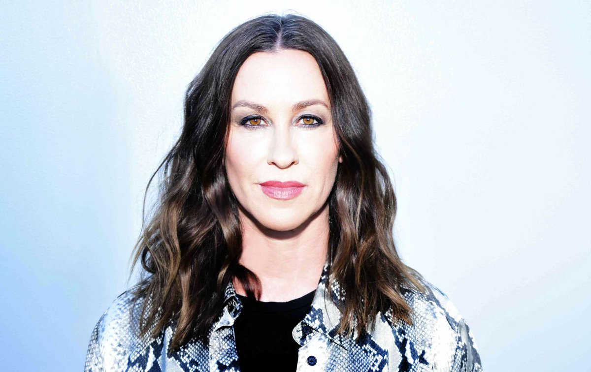 UnitedForAvril tweet media