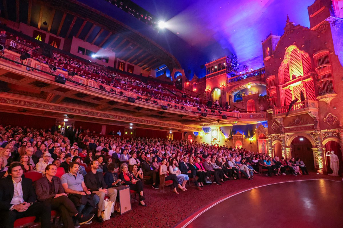 Miami Dade College tweet media