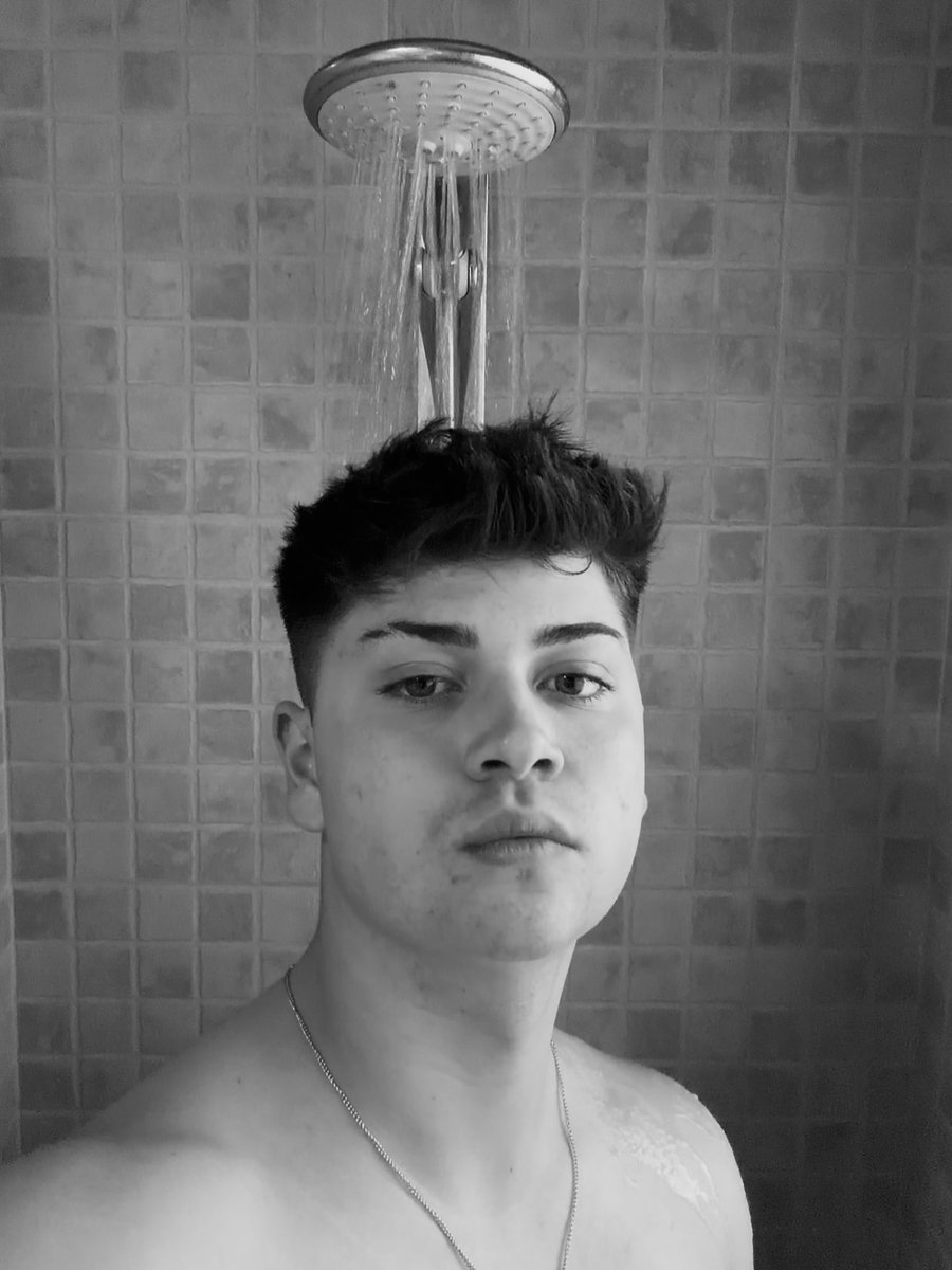 Artmotors tweet media