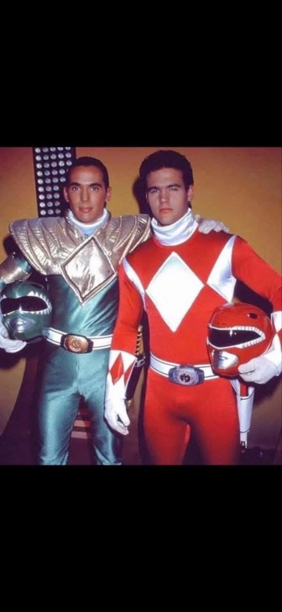 morphinpug's tweet photo. @WarrenBuffett I’m selling one of the first two Mighty Morphin Red suits ever made for the show in America in 1993, with COA and backing from the costume department’s Danielle Baker. If interested, please reach out! https://t.co/hbDY0DyfA4