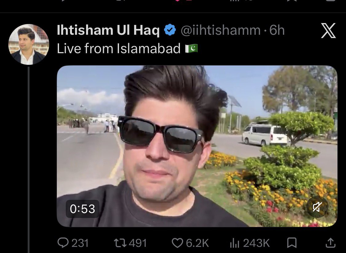 مریم اورنگزیب پر حملہ کرنے والا
ایک کافی شاپ پر مریم اورنگزیب پر آوازیں کسنے والا آج اسلام آباد سے لائیو  ویڈیو بنا رہا
اب یہ کس کے پیرول پر آیا
کون نہیں جانتا کہ اس یوتھیے نے ریاست کے خلاف کیا کچھ نہیں کیا
آج یہ کس کا لاڈلہ ہے؟

 x.com/ZafarShirazi7/… pic.x.com/qgylvlrqKV