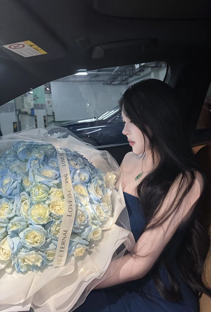 把男人夹哭 tweet media