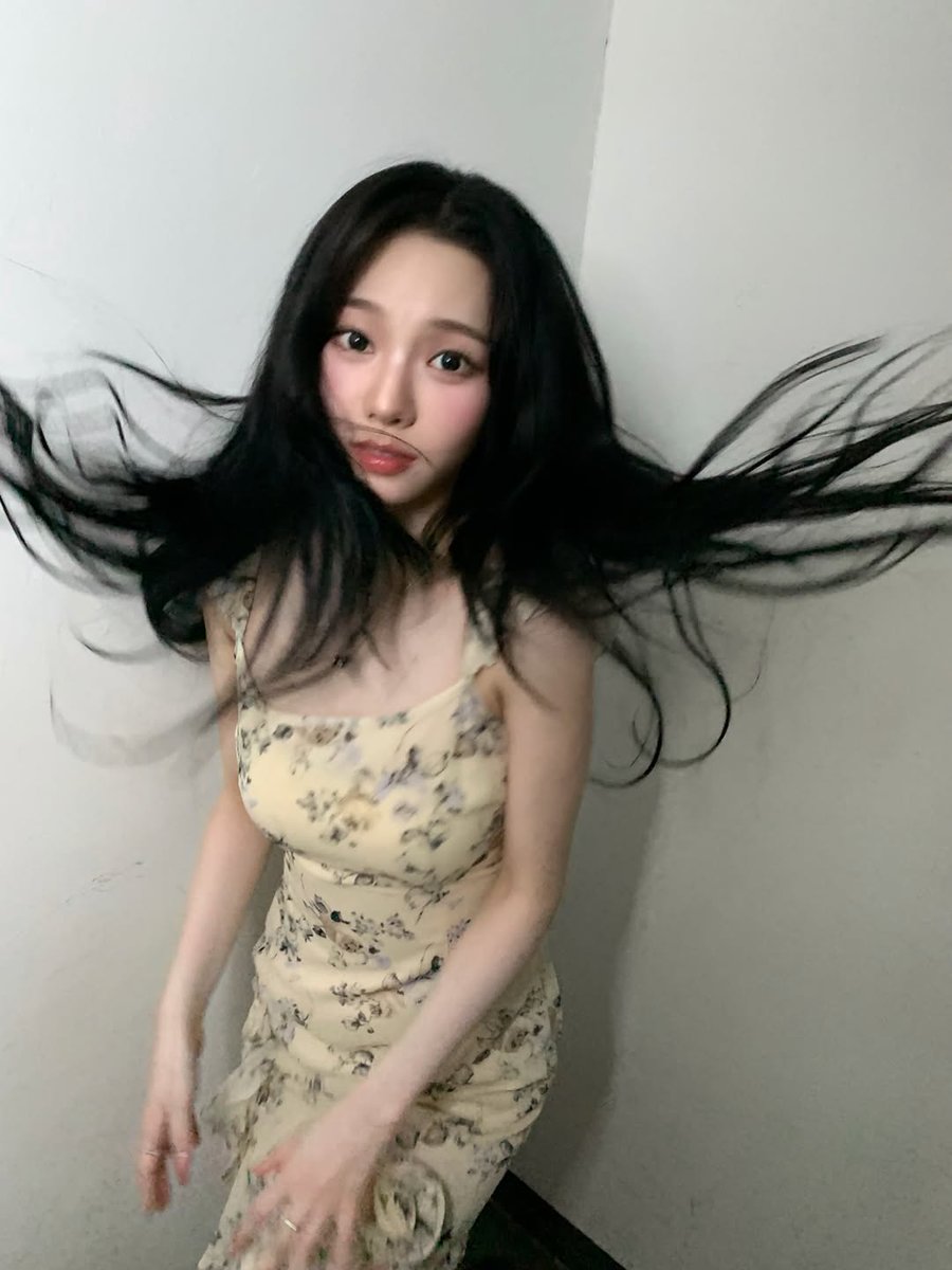karinaspics's tweet photo. katarinabluu instagram update https://t.co/IYyN3pk8xC