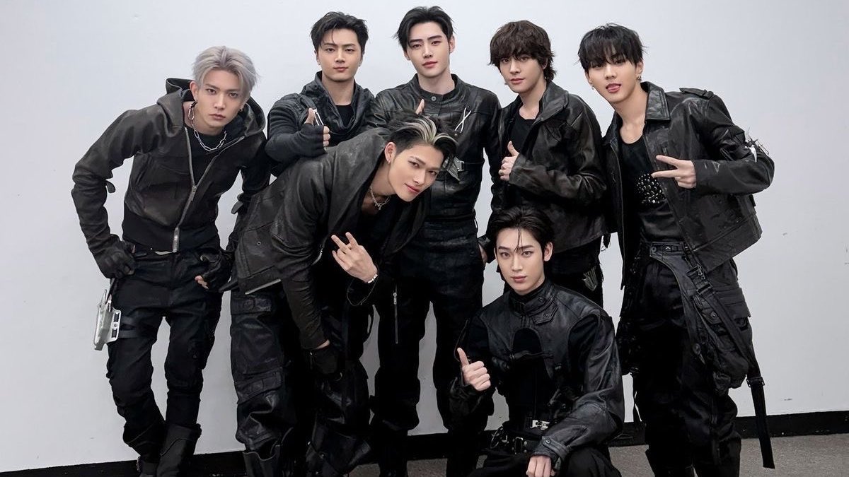 tori sevEN tweet media