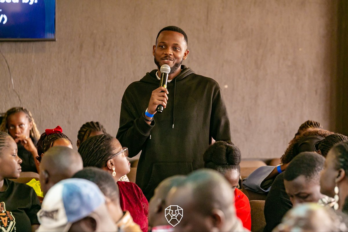 hrvstinstitute's tweet photo. Todayโs class was something else ๐ฅ
Deep conversations. Real learning. Minds stretched.
A room full of focus, hunger, and purpose. This is what it looks like when people choose to grow.
Would you join this class? Yes or Yes? ๐๐
#HarvestInstitute #LiveLearning #PurposeDriven https://t.co/QfHS9mO8lw
