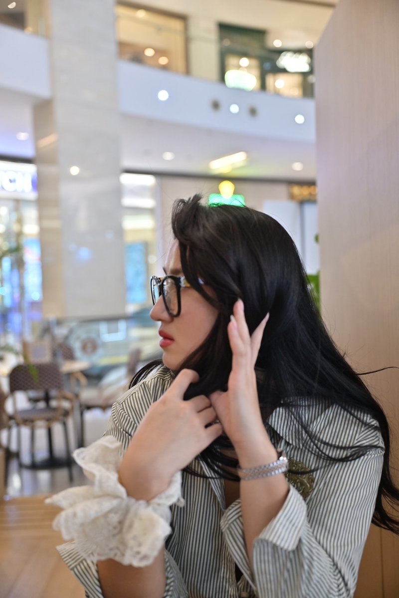 Amelie Qin tweet media