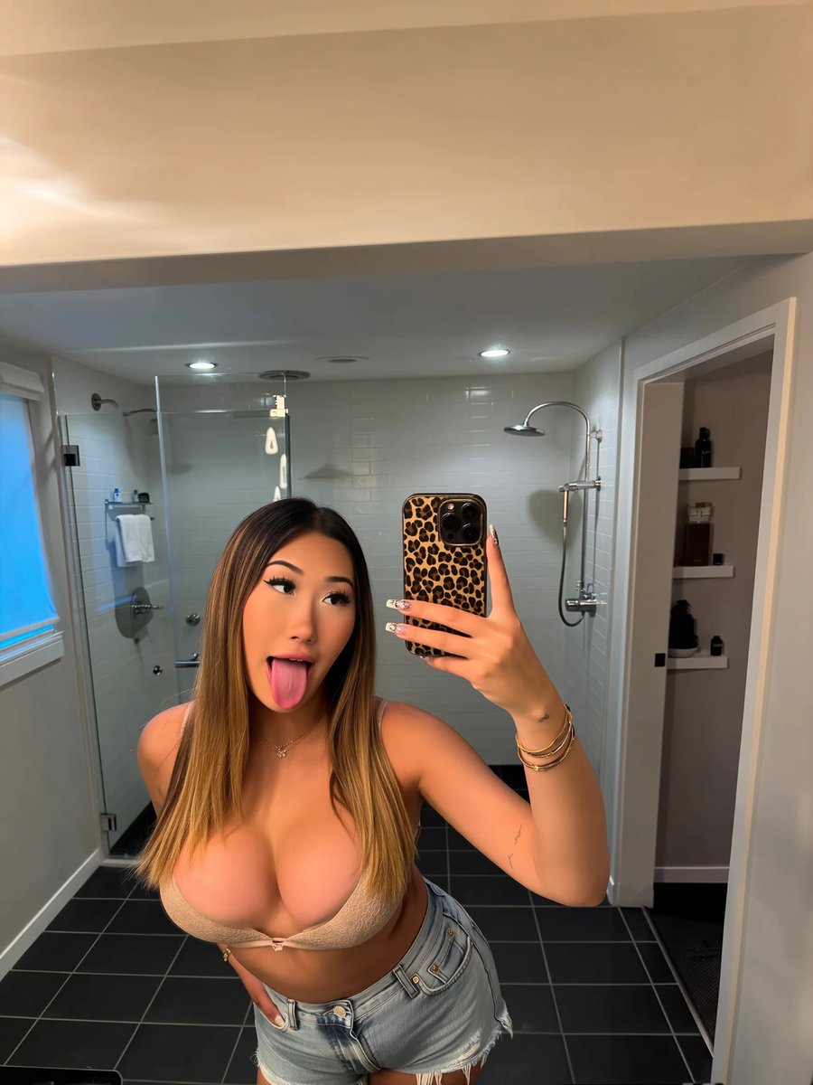 Chloe Lan tweet media