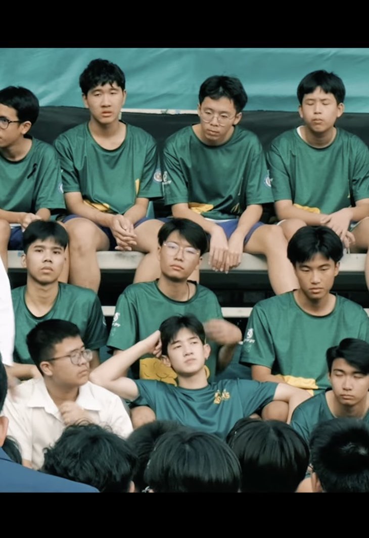 hasnul8286's tweet photo. When I watched SG105 official music video, just realized there’s someone I know in one of the scenes 

@___progresss___ 
#ProgressPassawish https://t.co/iw4cxiGnqd
