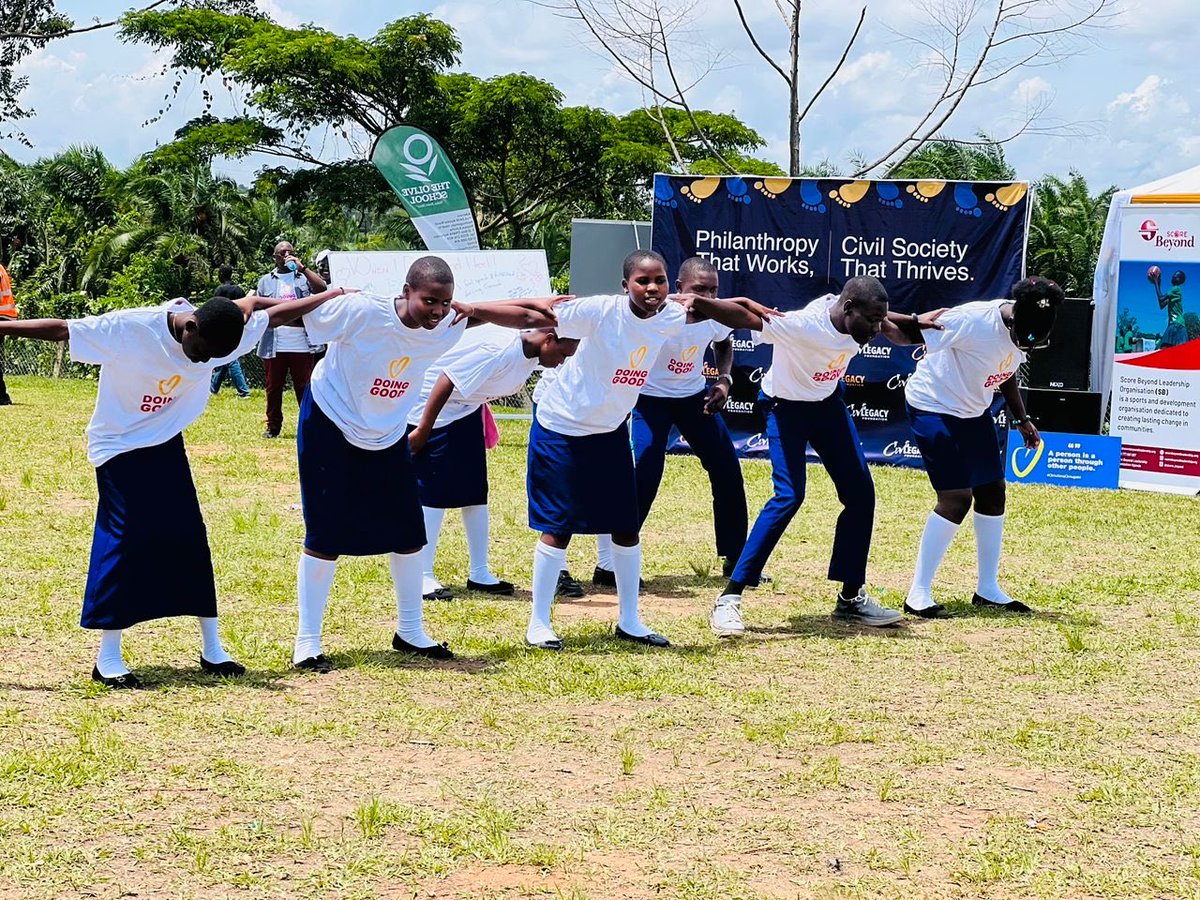 amity_uganda's tweet photo. Kindness and creativity go hand in hand. Children showcased talents during the #GoodDeedsDayUganda https://t.co/yXu9pQ7Bml