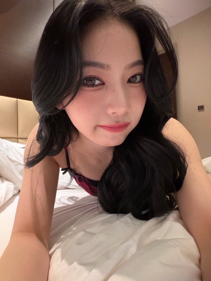 Woodsy Corner. tweet media