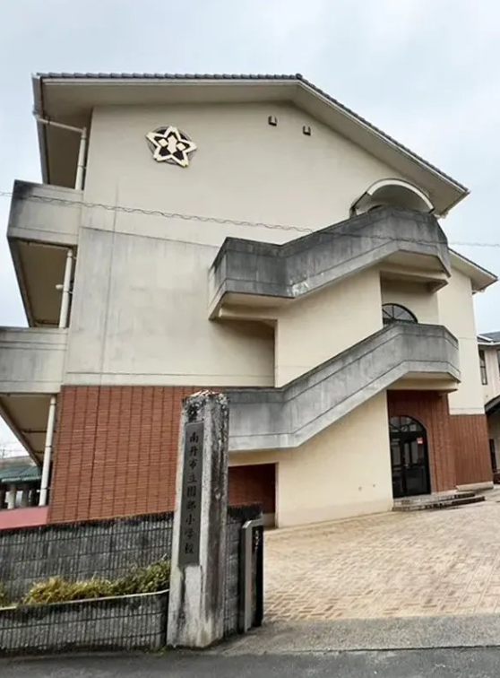 ShizukaNaMe (静かな目) tweet media