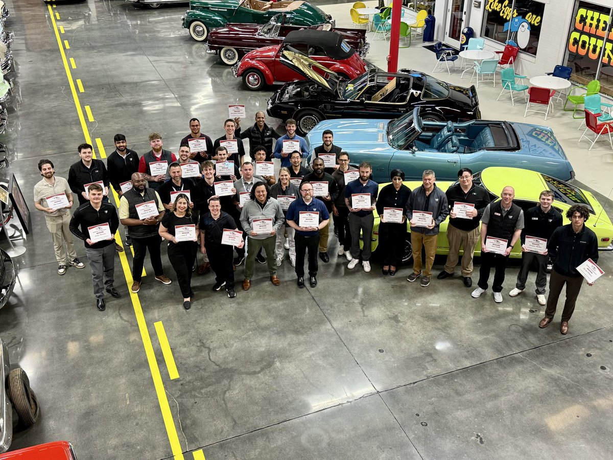 jeffwyler's tweet image. Congrats to our newest Lead the Way Sales Consultant Class graduates! 🎓👏 Your hard work paid off, can’t wait to see what you do next! #LeadTheWay #SalesSuccess @DavidWyler @KevinFrye1 @jeffbaioni