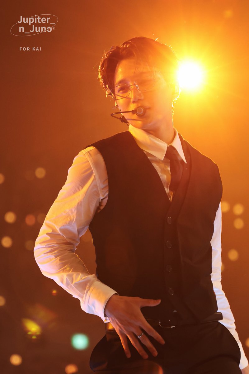 Jupiter_n_Juno tweet media