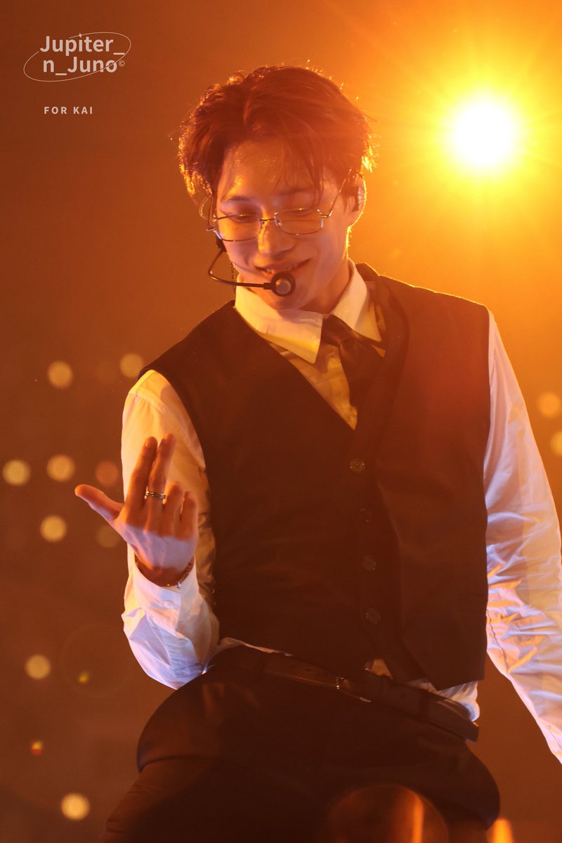 Jupiter_n_Juno tweet media