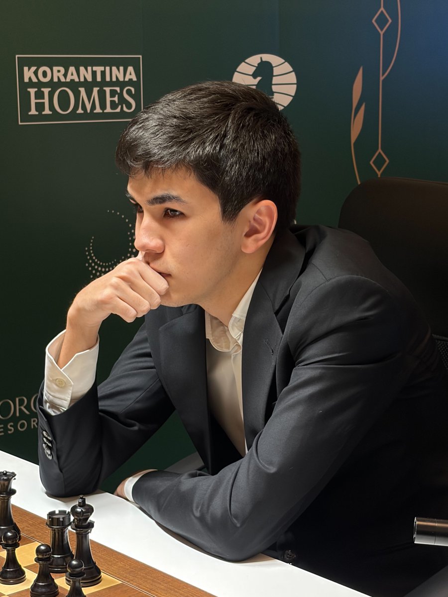 Chess.com tweet media