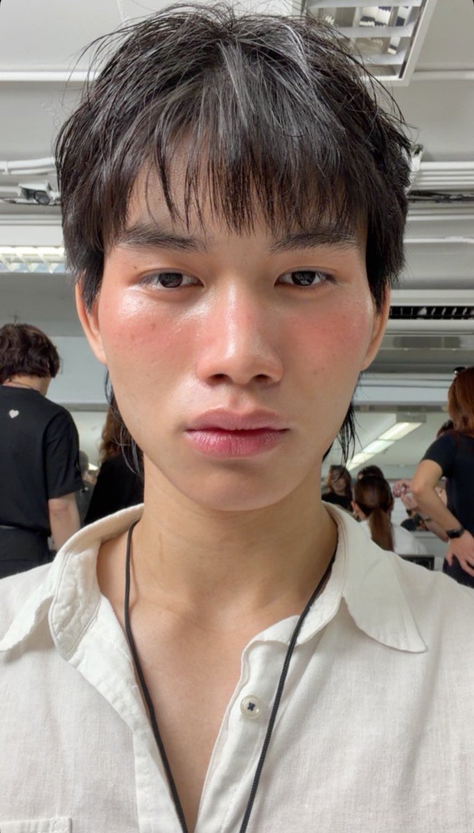 shxxchat tweet media