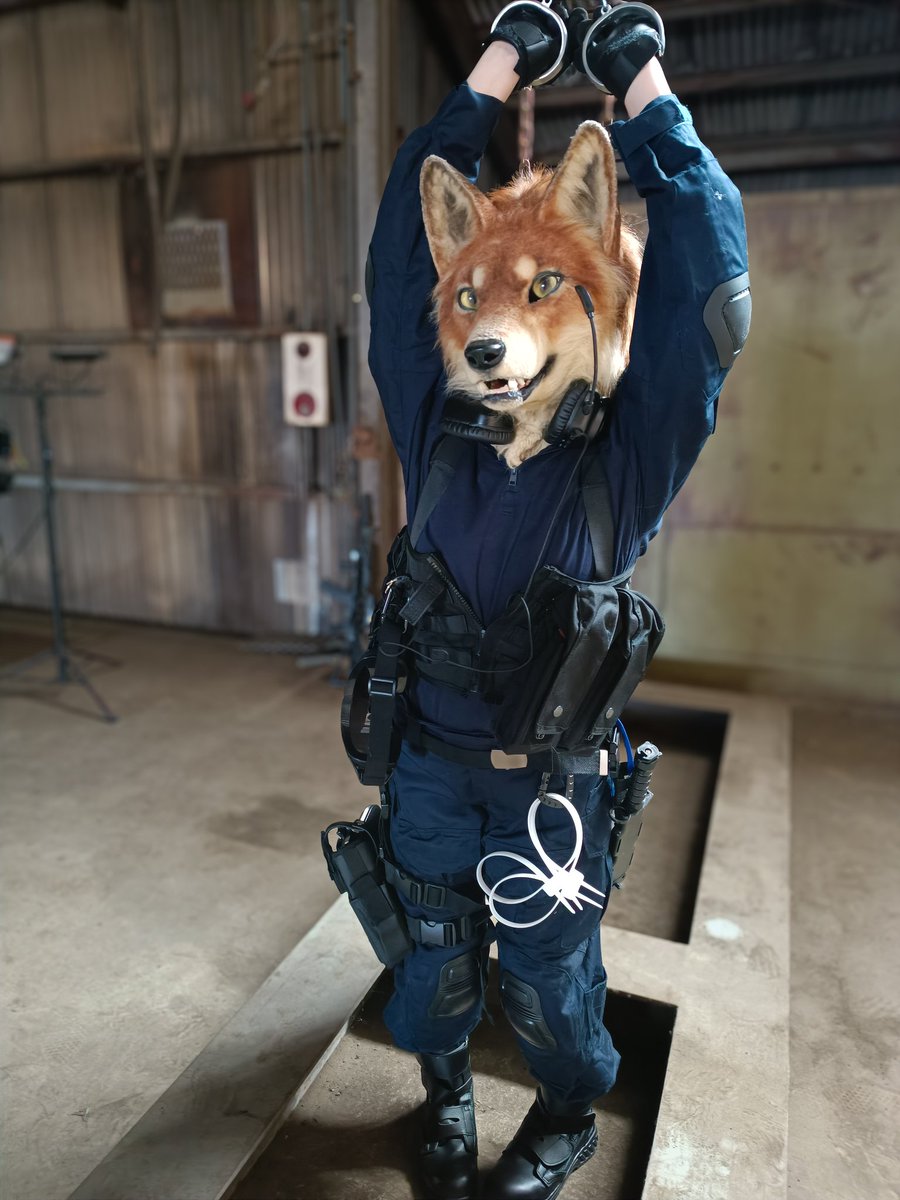 俺をこんな姿にしてどうするつもりだ ♂→♀ #獣身売買4