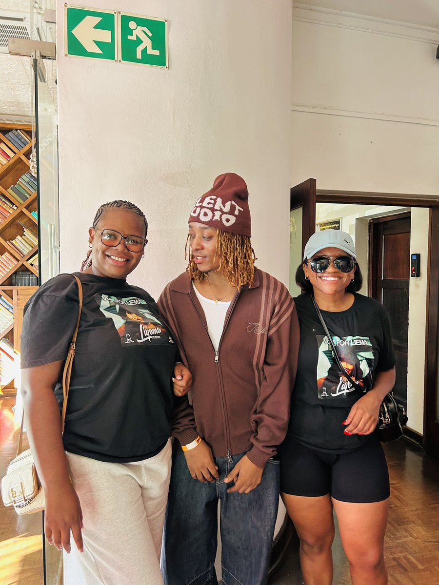 Arizia Aka tweet media