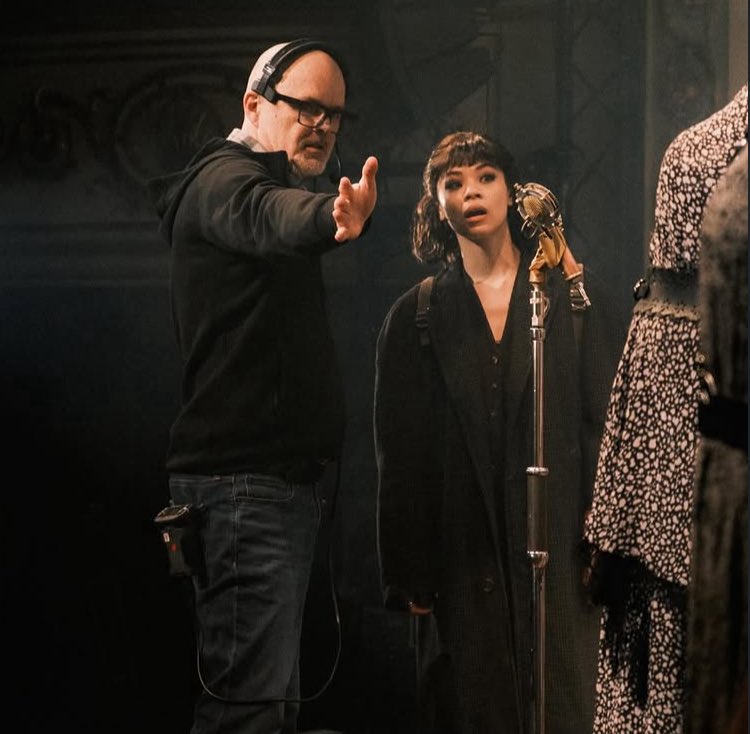 hadestownthinkr's tweet photo. some behind the scenes pictures from the filming of the hadestown proshot 🌹 https://t.co/KSajcV4uPv