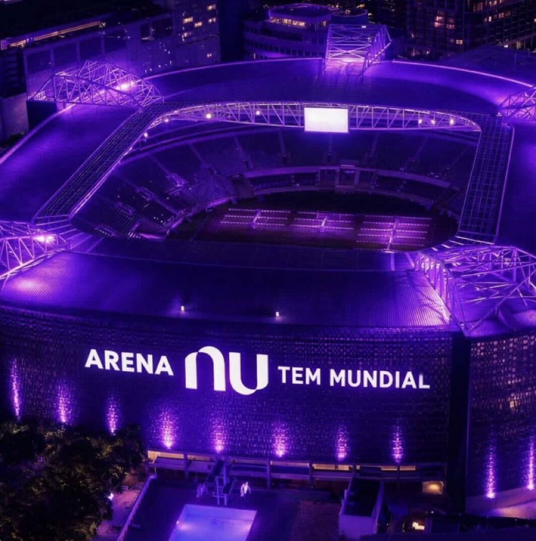 Puta parceria que Palmeiras fez com a Nubank.

Combinou não acham?
