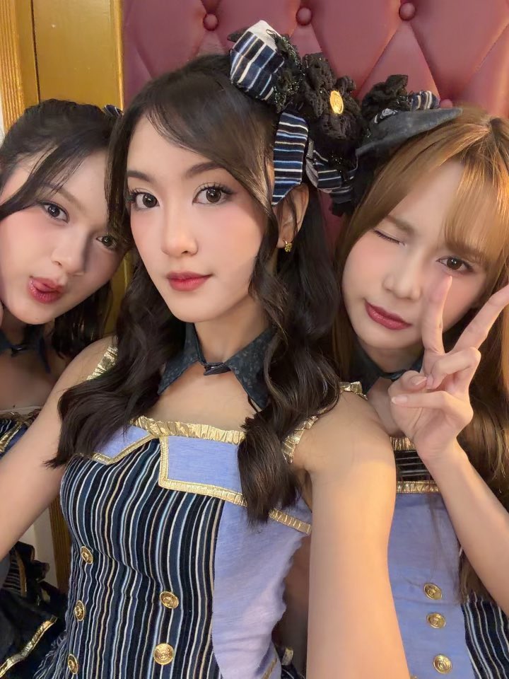 Greesella Adhalia tweet media