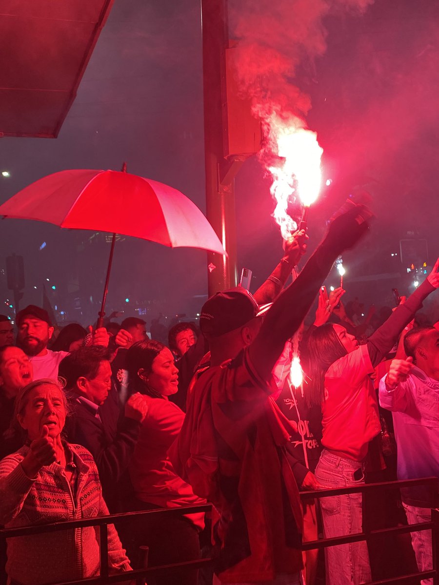 Sarah González tweet media