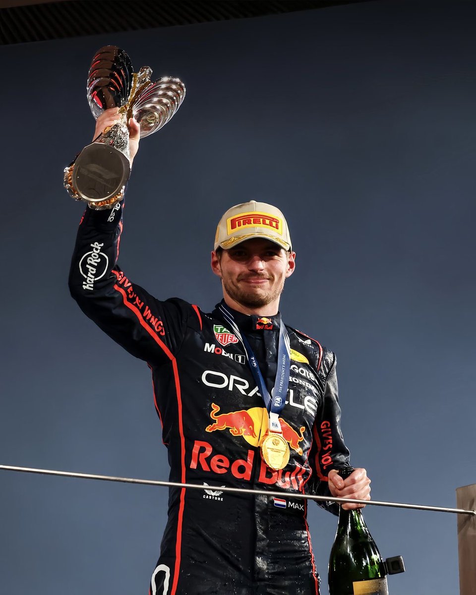 norstappen archives. tweet media