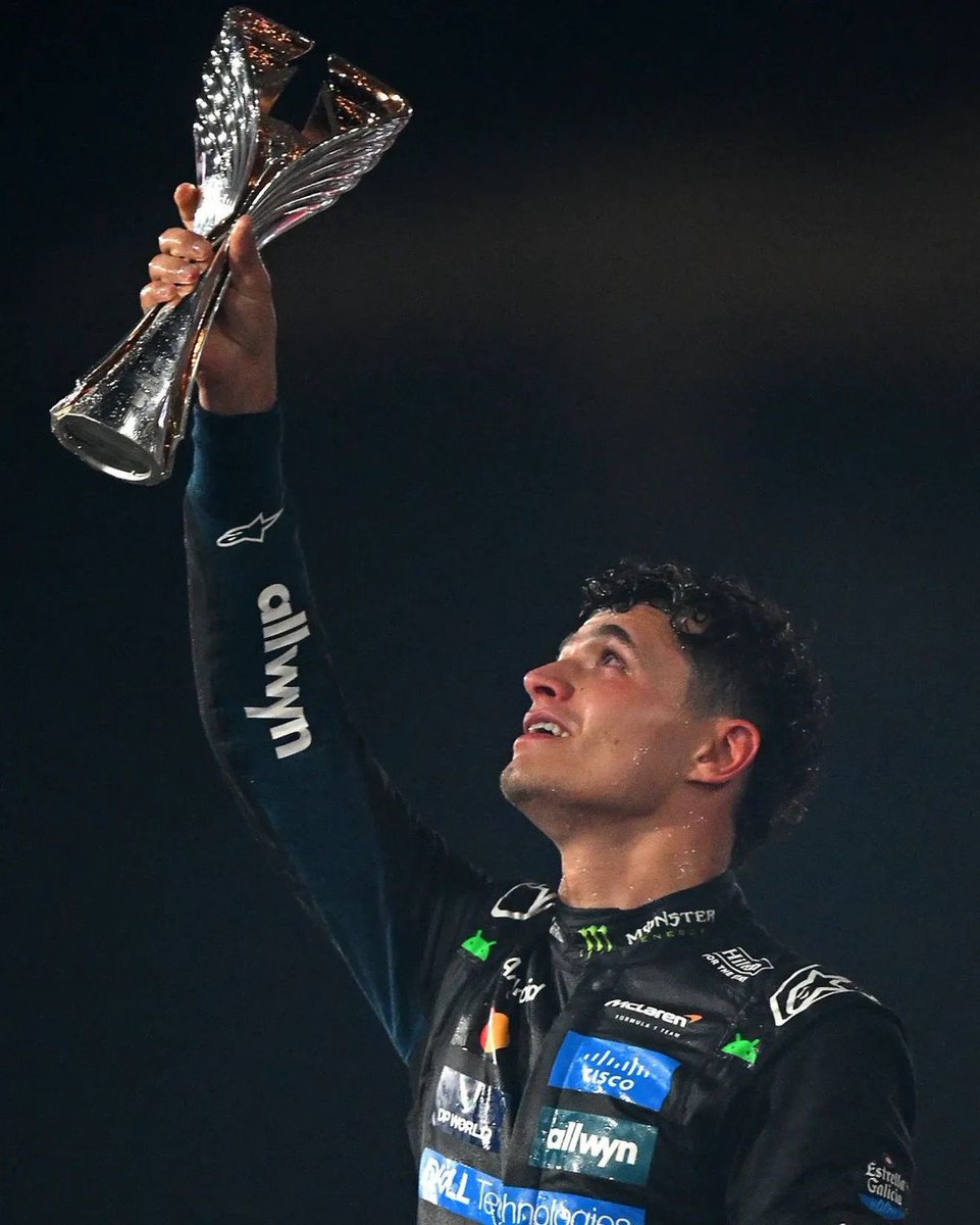 norstappen archives. tweet media