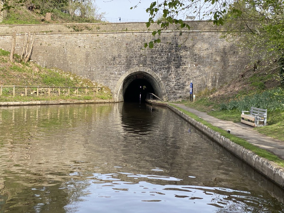 Airstreamboy's tweet photo. Aqueduct, Viaduct and Tunnel at Chirk. https://t.co/fFxvY1cIhE