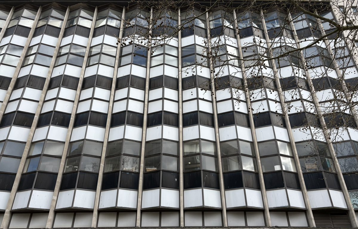 Mike Bates tweet media