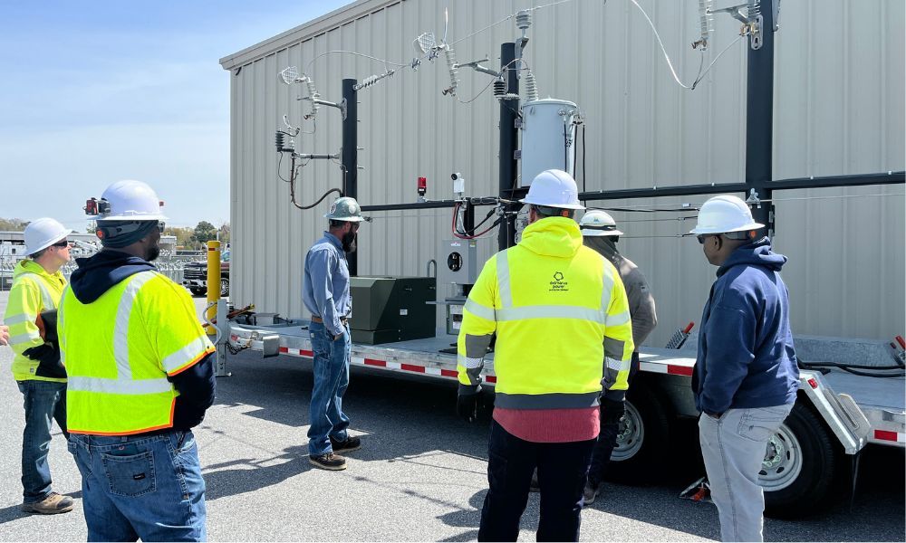 TimpsonTraining's tweet image. Running some tests on our high-voltage electrical demonstration trailer!⚡

#LinemanLife #HandsOn #TradeLife #FieldReady