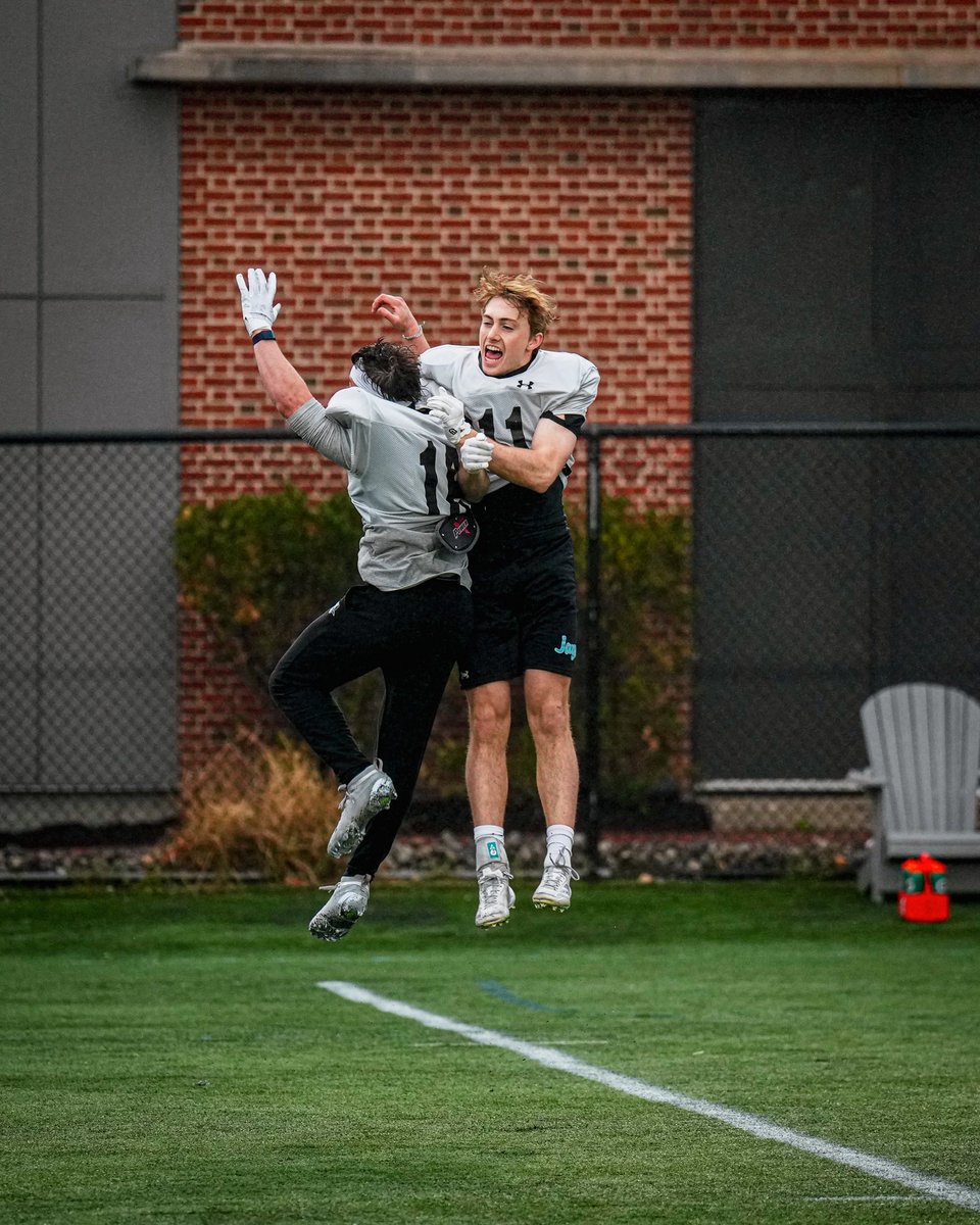 Johns Hopkins Football tweet media