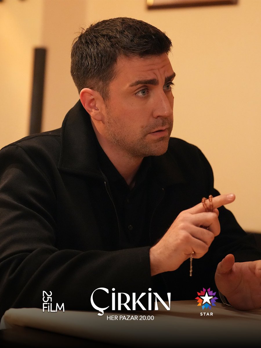 “Burada yaptığın hatayı hayatınla ödersin...”📿

#Çirkin yeni bölümüyle pazar 20.00'de <a href="/startv/">STAR TV</a>'de.