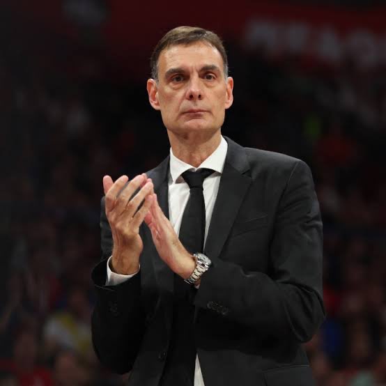 elapoueisai🔴⚪️ tweet media