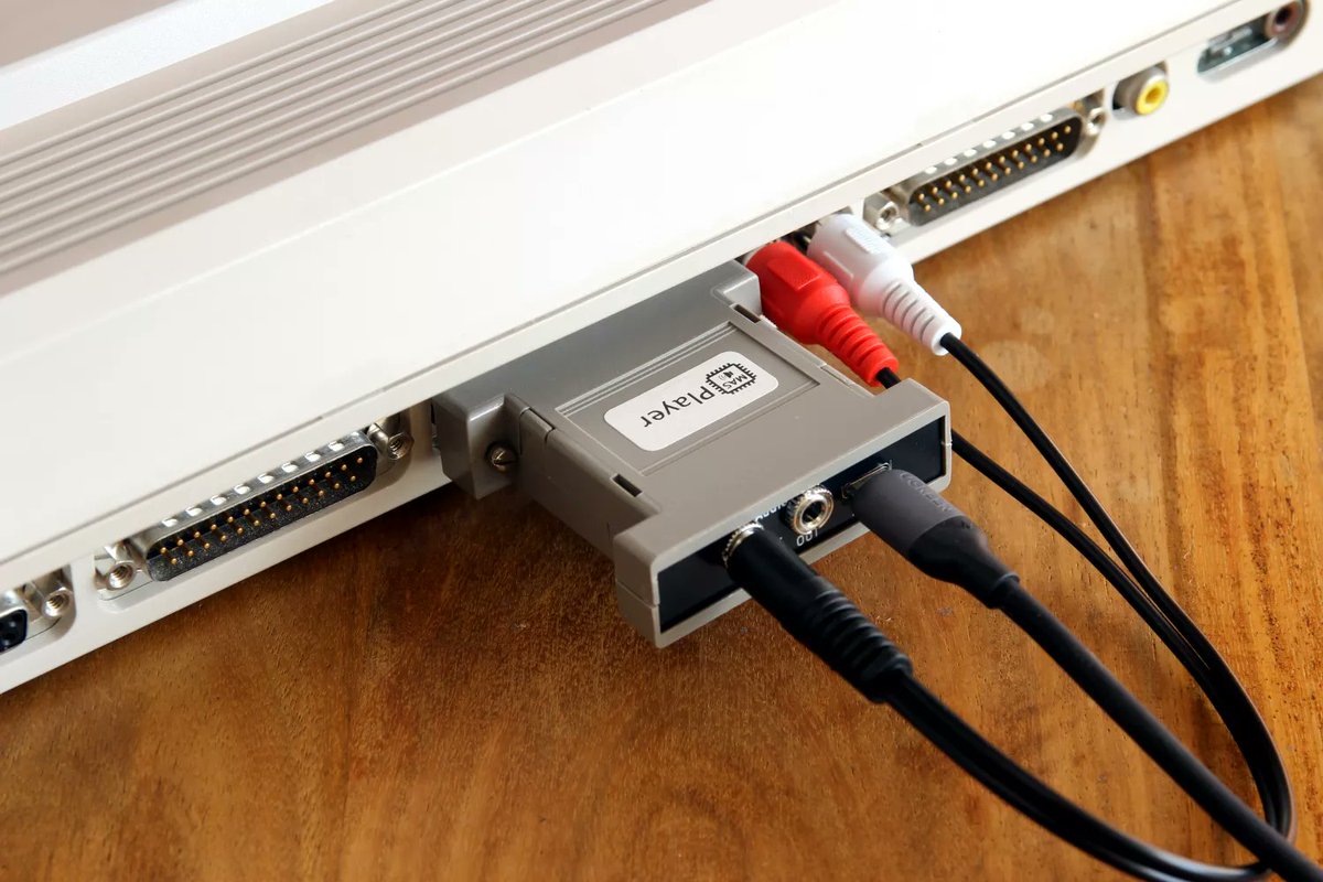 AlineaComputer's tweet photo. Einfach eine Bluetooth Box am Amiga betreiben und dazu noch mp3 ohne Prozessorlast abspielen? 💙🦷📻
Mit dem Amiga MAS-Player Pro2+ (Blutooth Edition) gar kein Problem! ▶️🔈
Jetzt wieder bei uns erhältlich. 👋
https://t.co/it4ncALwjE
#commodoreamiga https://t.co/wlbH7KXIDS