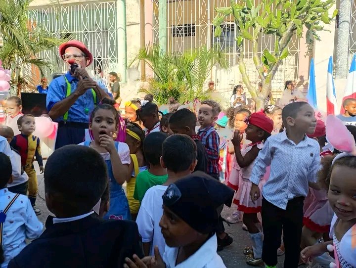 Carlos Yebil tweet media