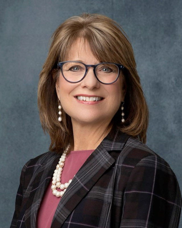 FoundInnovation's tweet photo. Dawn Parnell, Lead Strategist with Foundation Innovation—is taking the stage at the Annual @TexasEFNetwork Conference!

📅 Wed, April 15 @ 3:15 PM
Ready, Set, Let’s Market!

Learn how to build a strategic marketing plan that strengthens community connection &amp; long-term impact. https://t.co/gqpk4puUGr