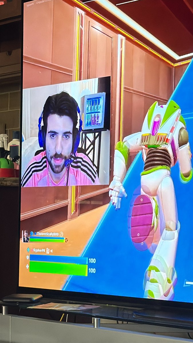 MiniKing tweet media