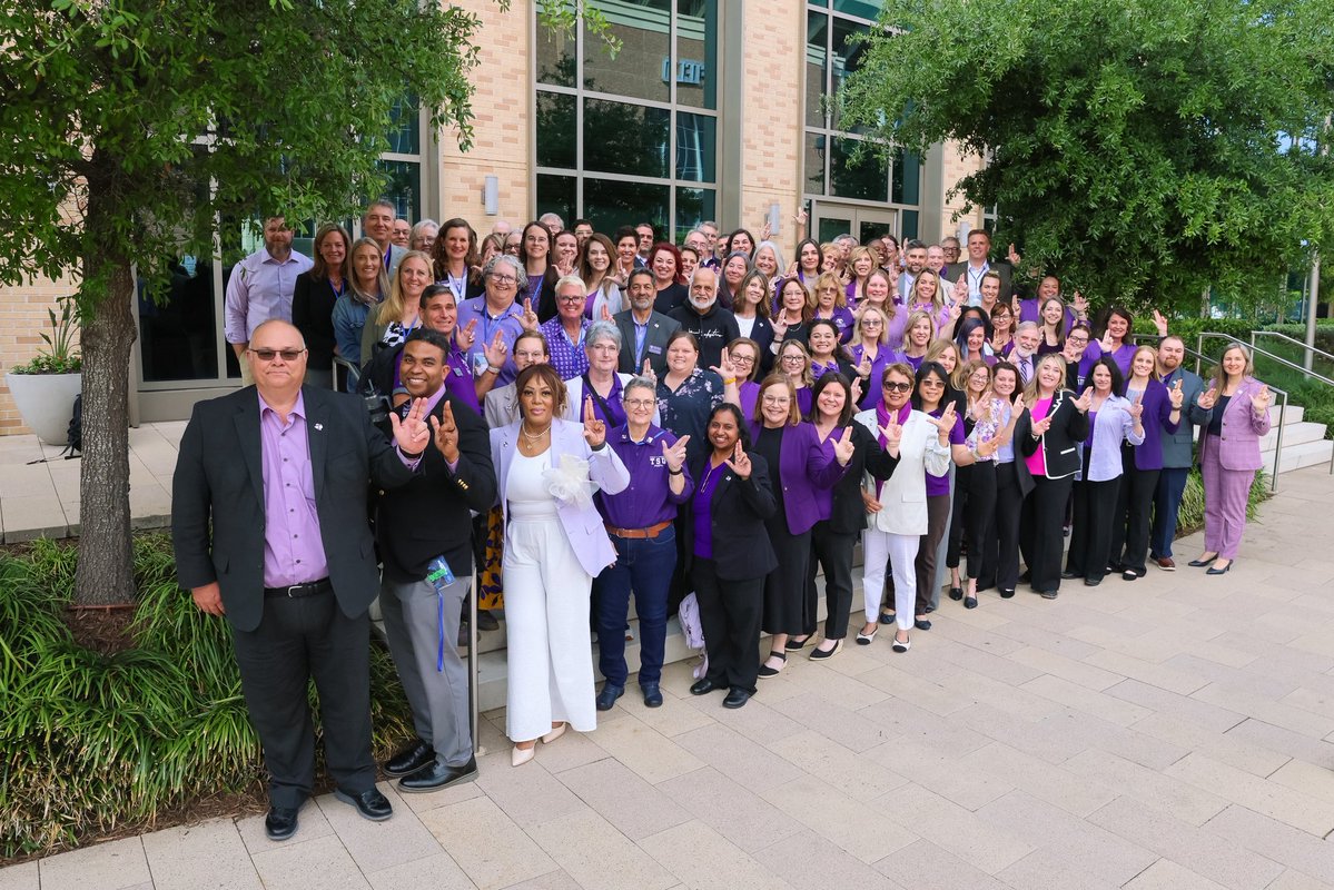 TarletonPrez's tweet image. We had an amazing group of faculty travel to College Station for The Chancellor’s Faculty Innovation and Impact Symposium, a systemwide celebration recognizing educators who are redefining student success across the @TAMUSystem.

#TarletonState #BleedPurple