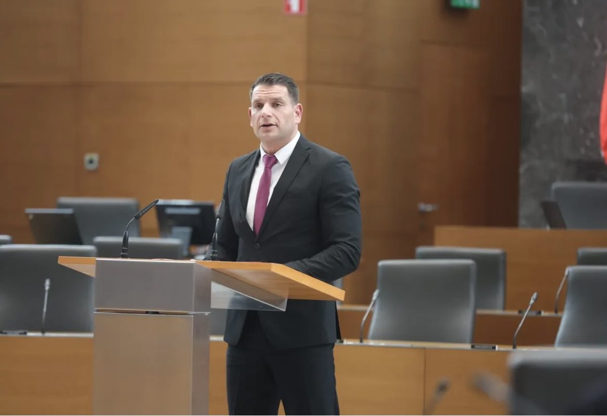 Aksel Roze🎤 tweet media