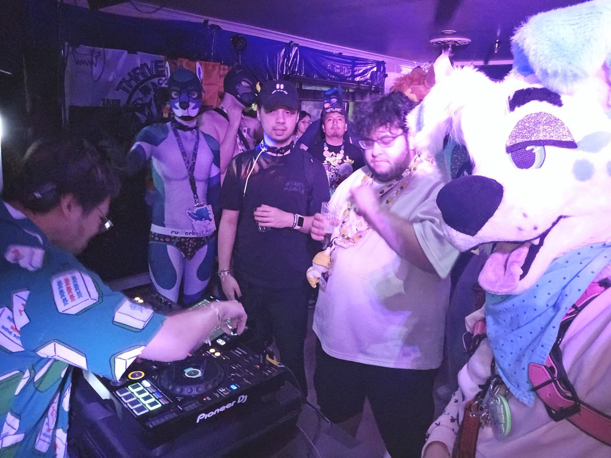 ArcticDalmatian's tweet image. Yeah #LVFC2026 was pretty lit, would go again :3 #FursuitFriday