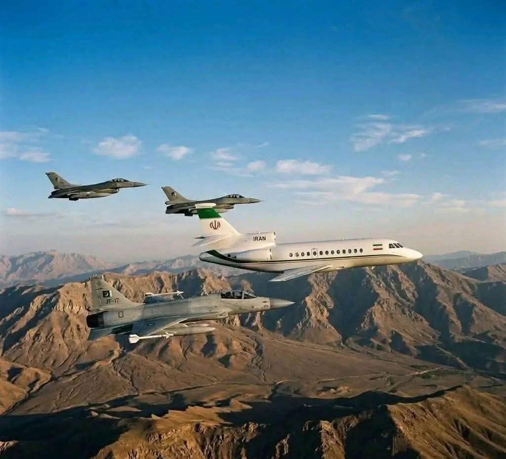 Athar51412's tweet photo. Feel safer than ever, PAF is supervising you. 🇵🇰💚

From being the defender of the nation to now overseeing Iranian delegation safety above the sky, PAF is marking its name in the region's contemporary history.
#pakistanemergingpower https://t.co/qVwMGZDYCW