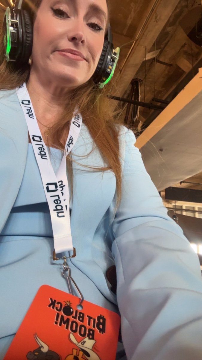 Tiffany Noelle tweet media