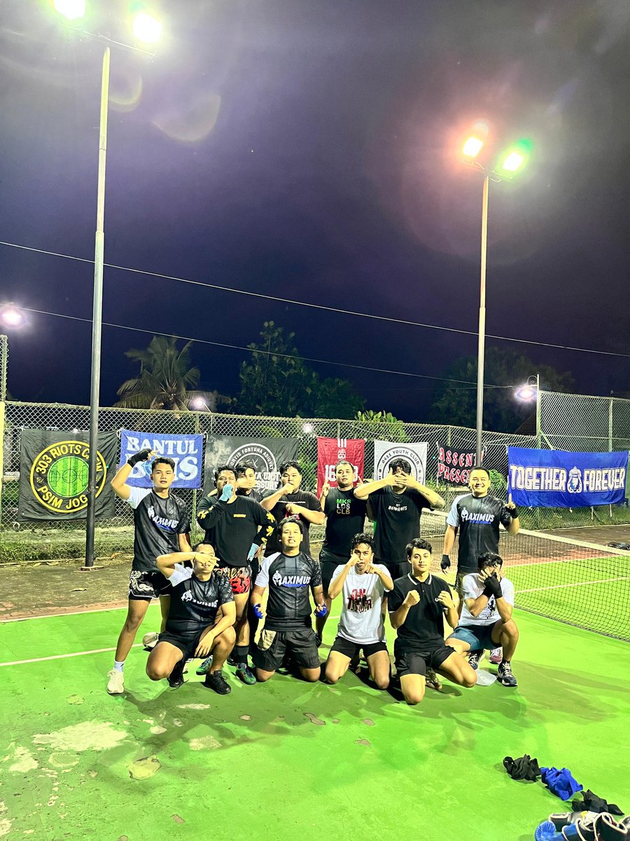 Fuck U Bich tweet media