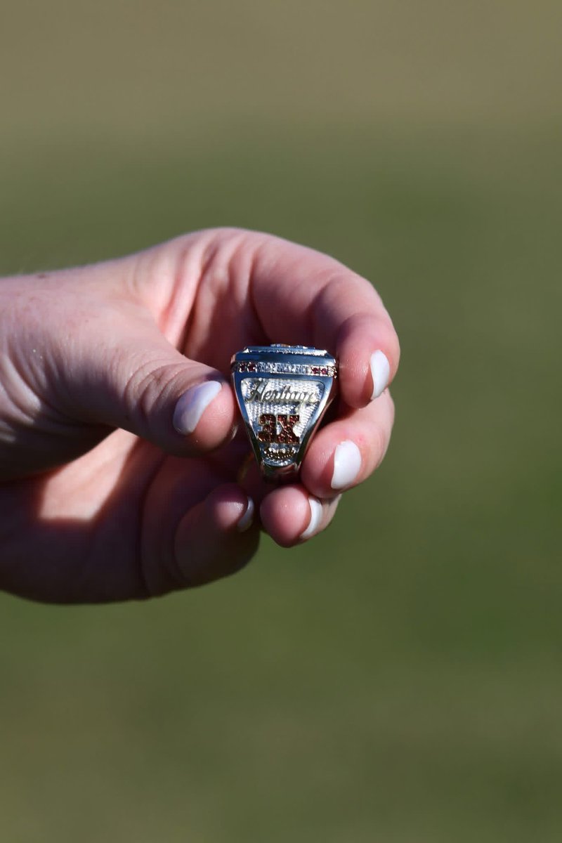 Heritage Generals Softball tweet media