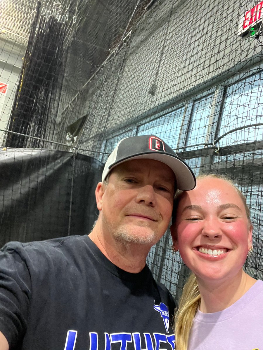 Brad Metzler tweet media