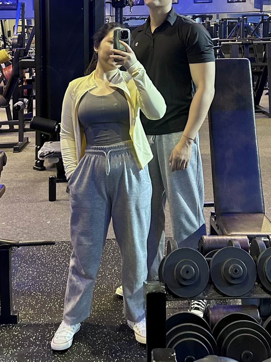 Dhea A Ayu tweet media