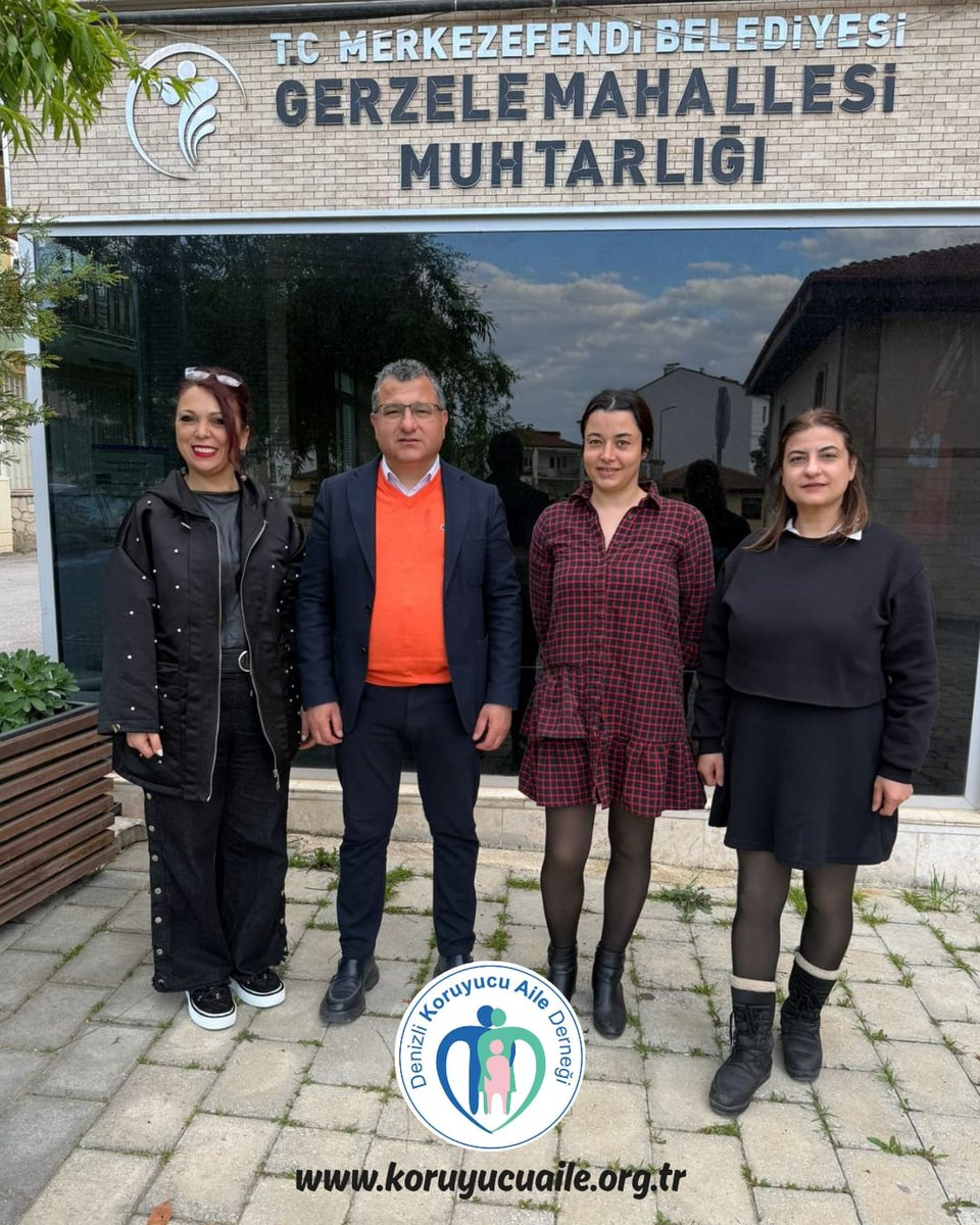 Denizli Koruyucu Aile Derneği olarak Gerzele Mahalle Muhtarımız Kemal Ermiş'i ziyaret ederek, koruyucu aileliğin yaygınlaştırılması ve toplumsal farkındalığın artırılmasına yönelik planlamalar gerçekleştirdik. Misafirperverliği ve destekleri için kendilerine teşekkür ederiz.